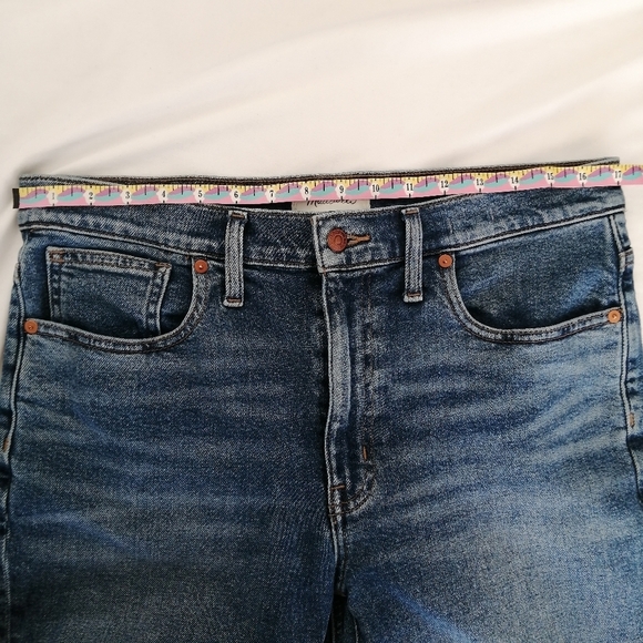 Madewell Roadtripper Slim Boyjeans in Aylesbury Wash Comfort Denim Ankle 29 (8) - Picture 14 of 16